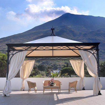 Hotel Villaggio Stromboli - Isola Di Stromboli Extérieur photo