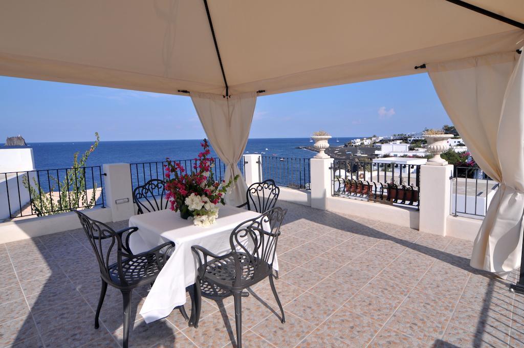 Hotel Villaggio Stromboli - Isola Di Stromboli Extérieur photo