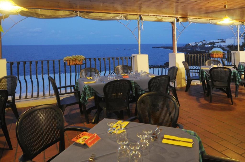 Hotel Villaggio Stromboli - Isola Di Stromboli Extérieur photo