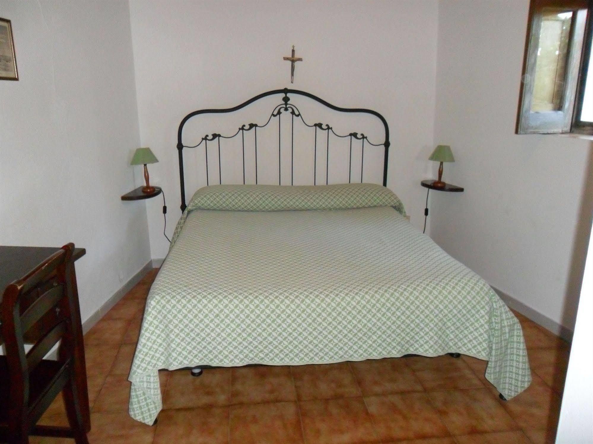 Hotel Villaggio Stromboli - Isola Di Stromboli Extérieur photo